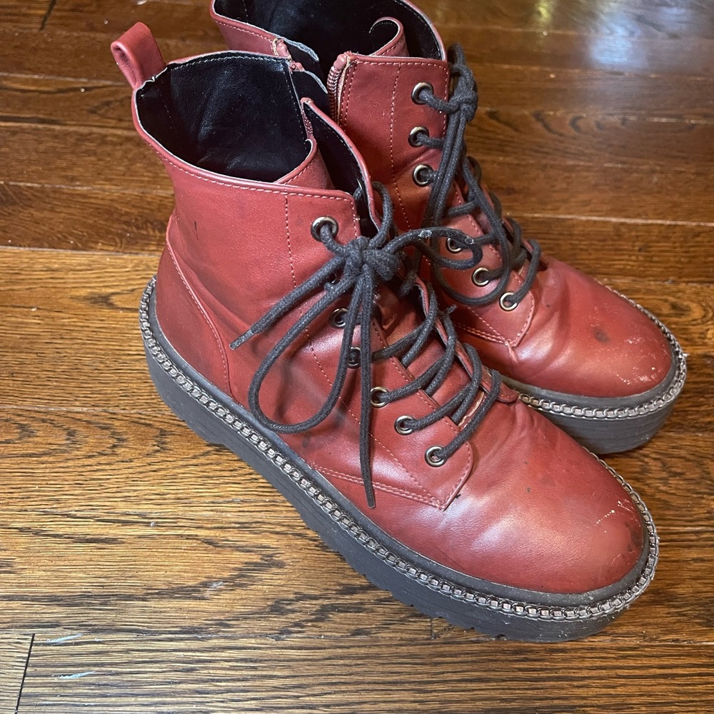 Bcbgeneration Kayte Platform Combat Boots Burgundy - image 6